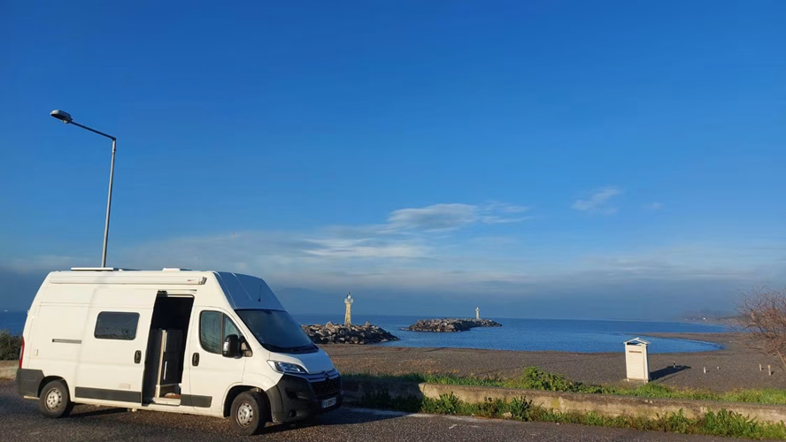 van-life-van-grece
